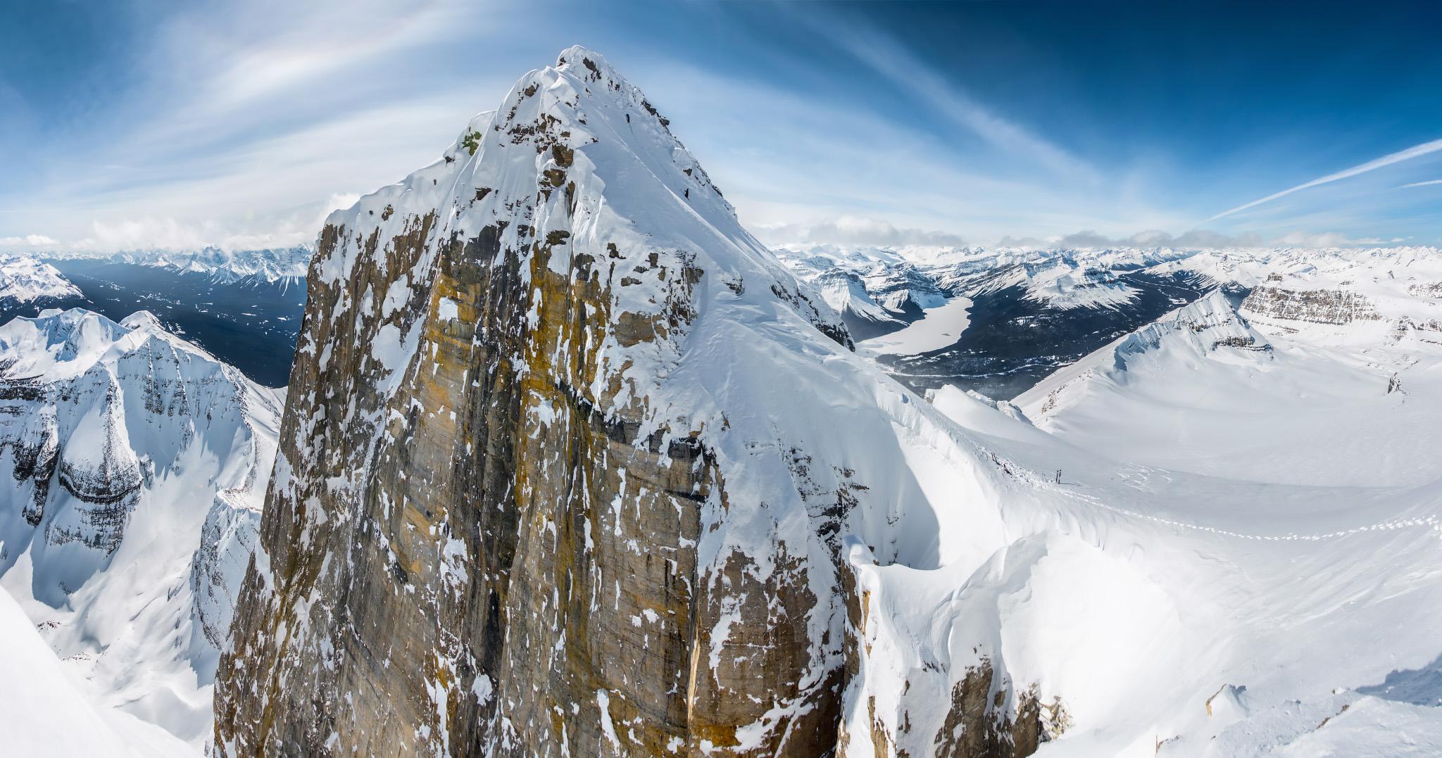 Mer informasjon om "Klassikeren Mount Hector (3394m)"